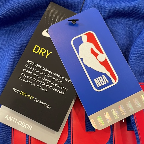 NWT Clippers Basketball Long Sleeve Dri-Fit Shirt - Youth Medium - Picture 5 of 6